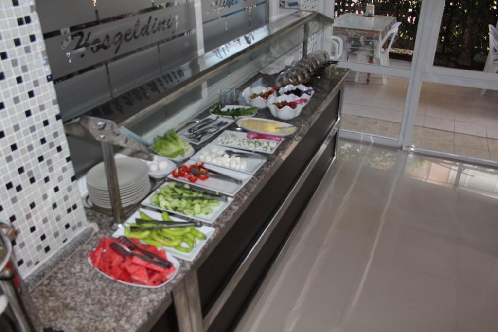 Hotel Simsek Финике Экстерьер фото