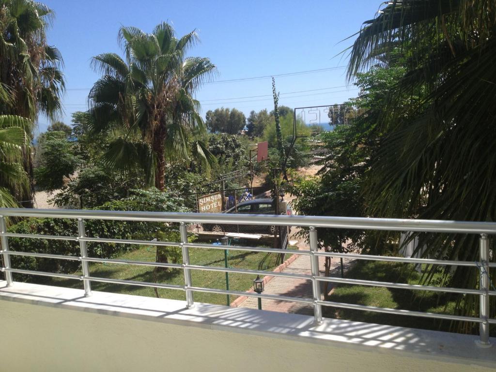 Hotel Simsek Финике Экстерьер фото